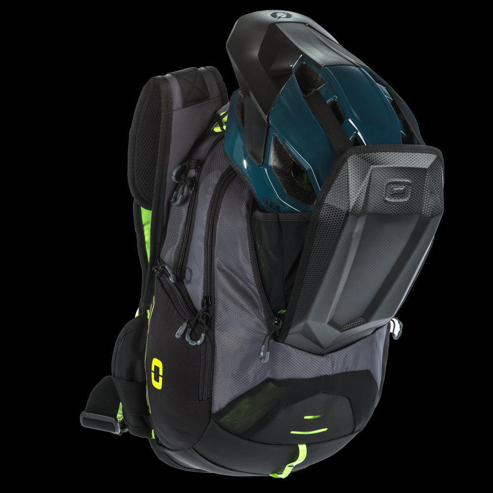 Ogio Black Dakar 3L Backpack - 122101_03