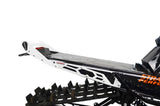 Parachoques trasero Straightline Hide 'N' Go de 155" con túnel SLASH - Mango blanco, placas blancas, parachoques con almacenamiento incorporado