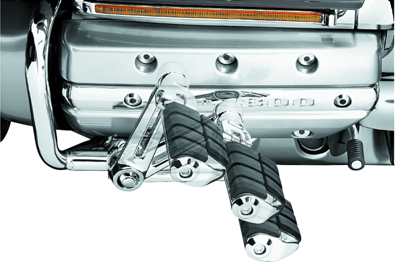 Kuryakyn Chrome Ergo II Dually ISO Pegs With Long Arms 4056