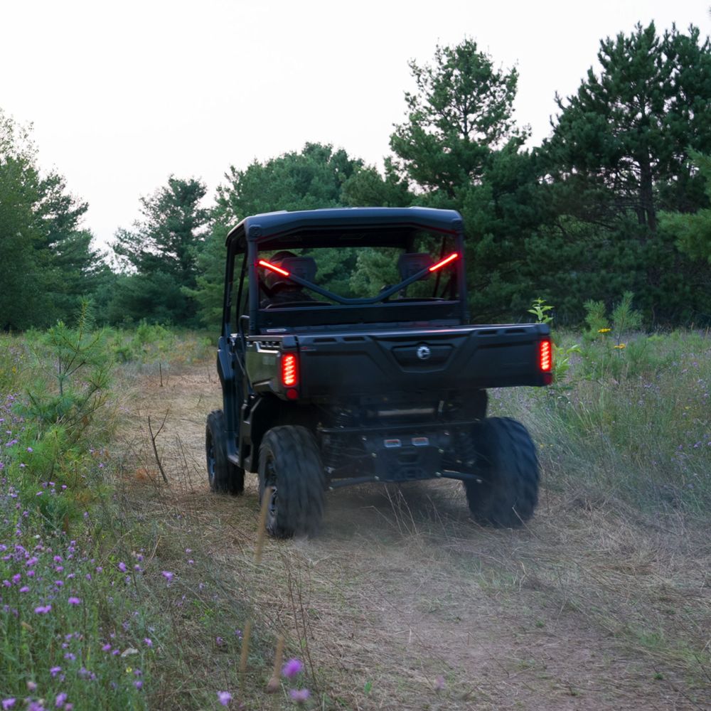 Ravek Plug n Play Red Brake And Run Light Kit - Defender 65-101