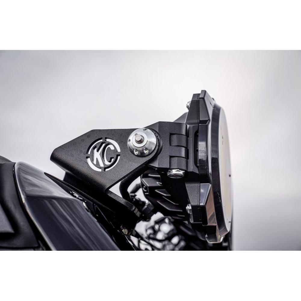 KC HiLiTES Gravity LED Pro6 - 50" Light Bar Kit - for 21+ Ford Bronco 91338