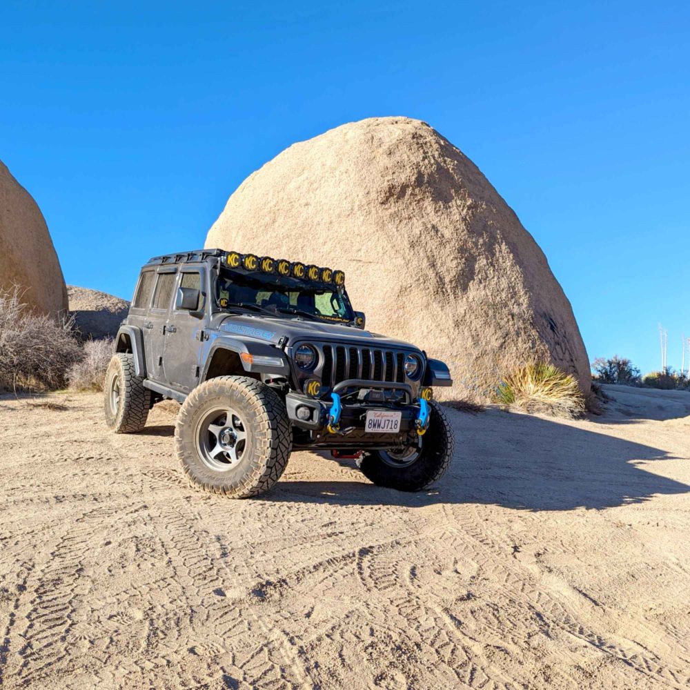 KC HiLiTES Gravity LED Pro6 - 50" Light Bar Kit - for 21+ Jeep Wrangler 4xe