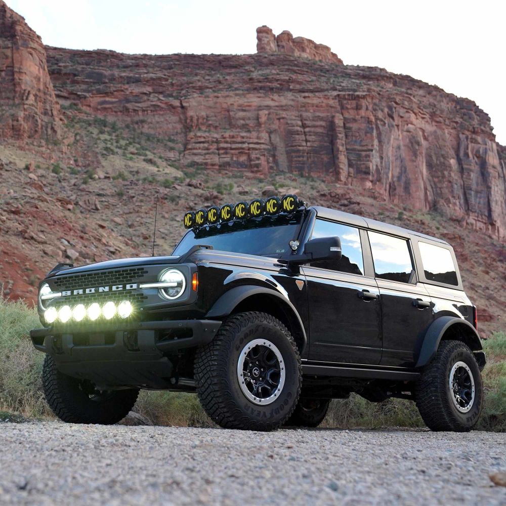 KC HiLiTES Gravity LED Pro6 - 39" Light Bar Kit - for 21+ Ford Bronco Front Bumper