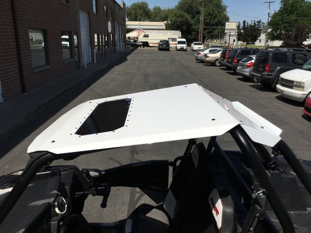 Moto Armor Fast Back Aluminum Roof With Sunroof White MA-RZ1K-RF-2-AL-WHT