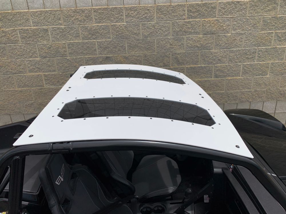 Moto Armor White Aluminum Roof With Sunroof MA-WCXX-RF-2-SR-WHT