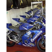 R&G Racing Black Classic Style Crash Protectors For 2003-2005 Yamaha YZF R6