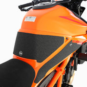 R&G Racing Clear Tank Traction Grips For 2024-2024 KTM 1390 Super Duke R Evo