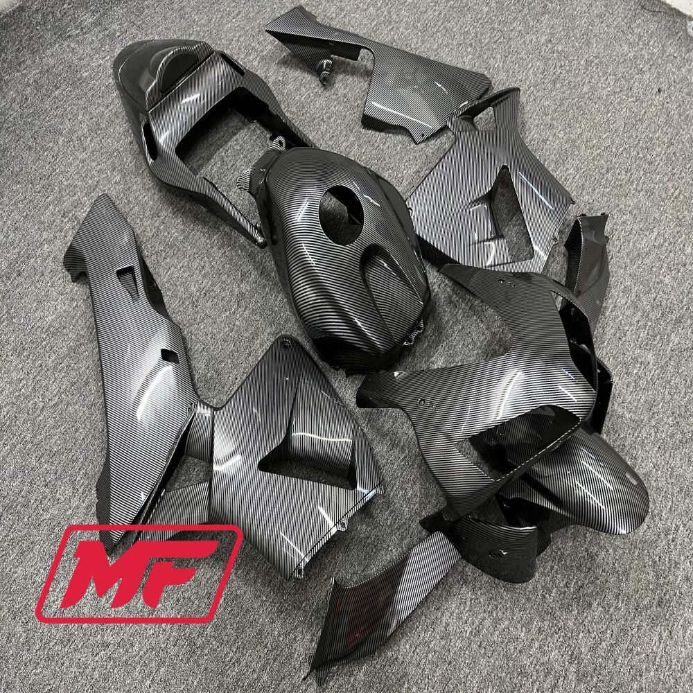 Monster Fairings Full Kit Honda CBR600RR 03-04 Carbon Fiber Style + Windshield + Gas Tank Cover