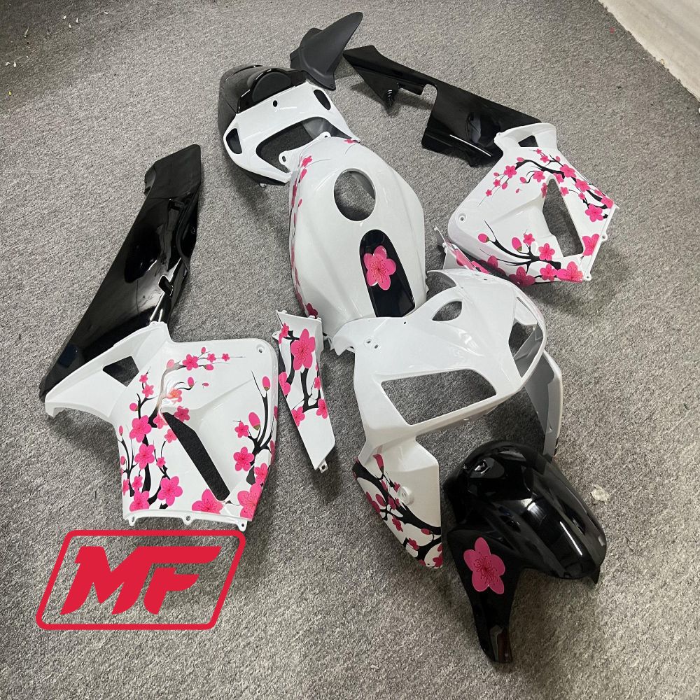 Monster Fairings Full Kit Honda CBR600RR 05-06 Gloss Black and White Split with Cherry Blossom + Windshield + Gas Tank Cover