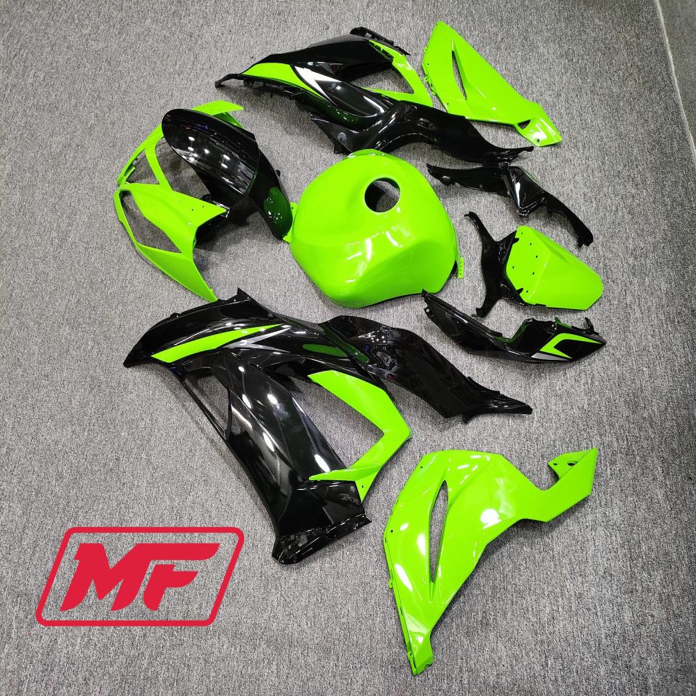 Monster Fairings Full Kit Kawasaki ZX-6R 13-18 Black and Green + Windshield + Gas Tank Cover