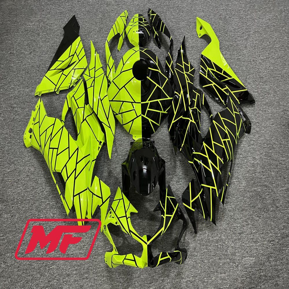 Monster Fairings Full Kit Kawasaki ZX6R 19-23 Gloss Black & High Vis Yellow Split + Windshield + Gas Tank Cover
