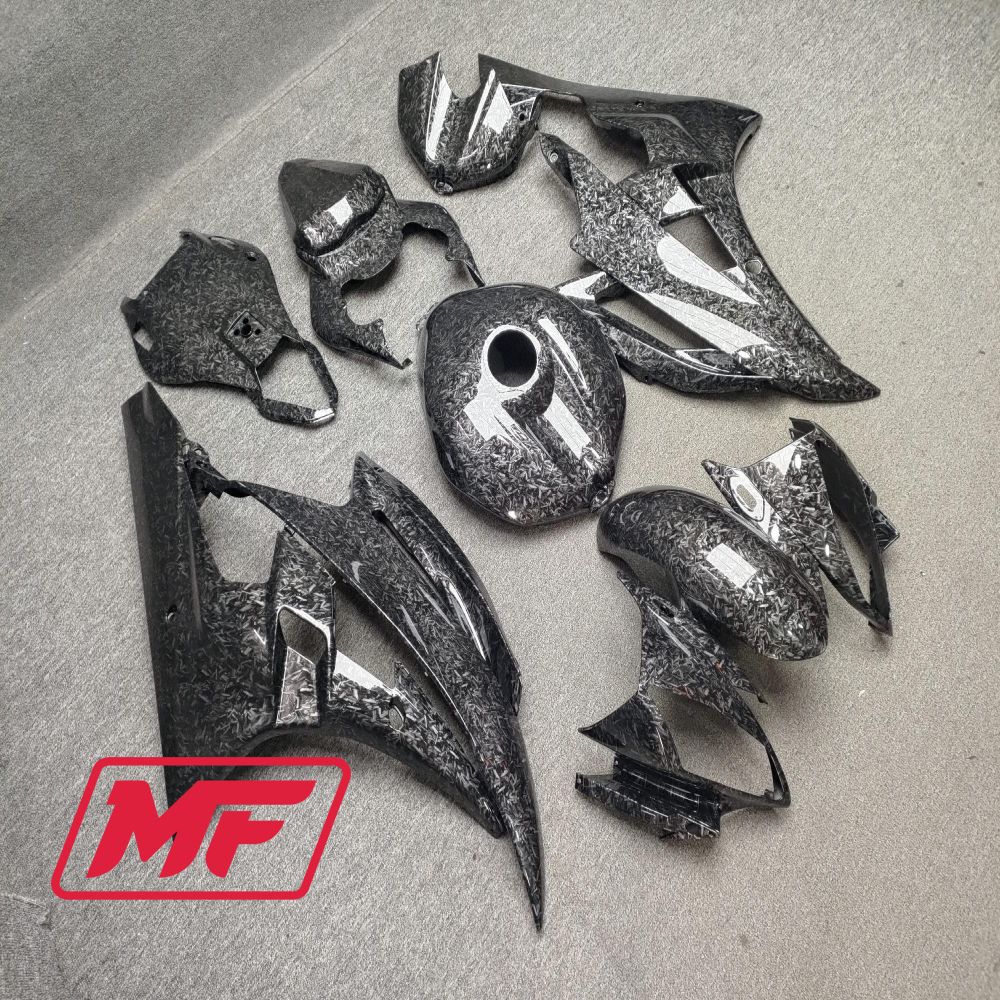 Monster Fairings Full Kit Yamaha YZF R6 06-07 Forged Carbon Fiber Style + Windshield + Gas Tank Cover
