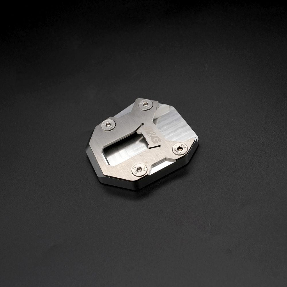 R&G Racing Silver Kickstand Shoe For 2021-2023 Yamaha MT-09 FZ-09