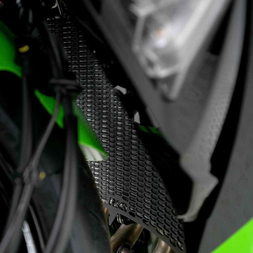 R&G Racing Matt Green PRO Radiator Guard For 2019-2024 Kawasaki Ninja ZX6R ZX600F