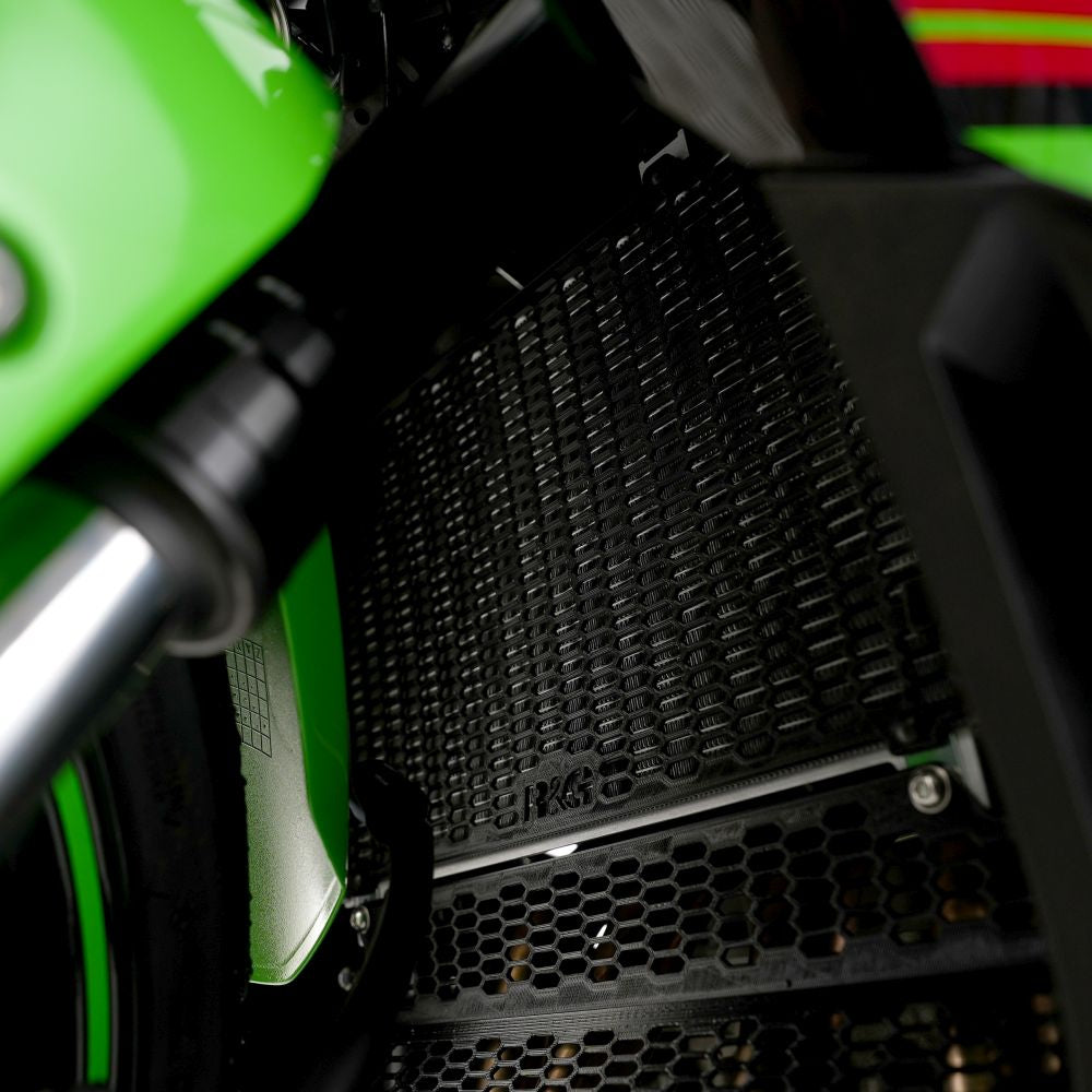 R&G Racing Matt Black PRO Radiator Guard For 2023-2024 Kawasaki Ninja ZX4R ZX400 ABS SE