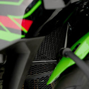 R&G Racing Matt Black PRO Radiator Guard For 2023-2024 Kawasaki Ninja ZX4R ZX400 ABS SE