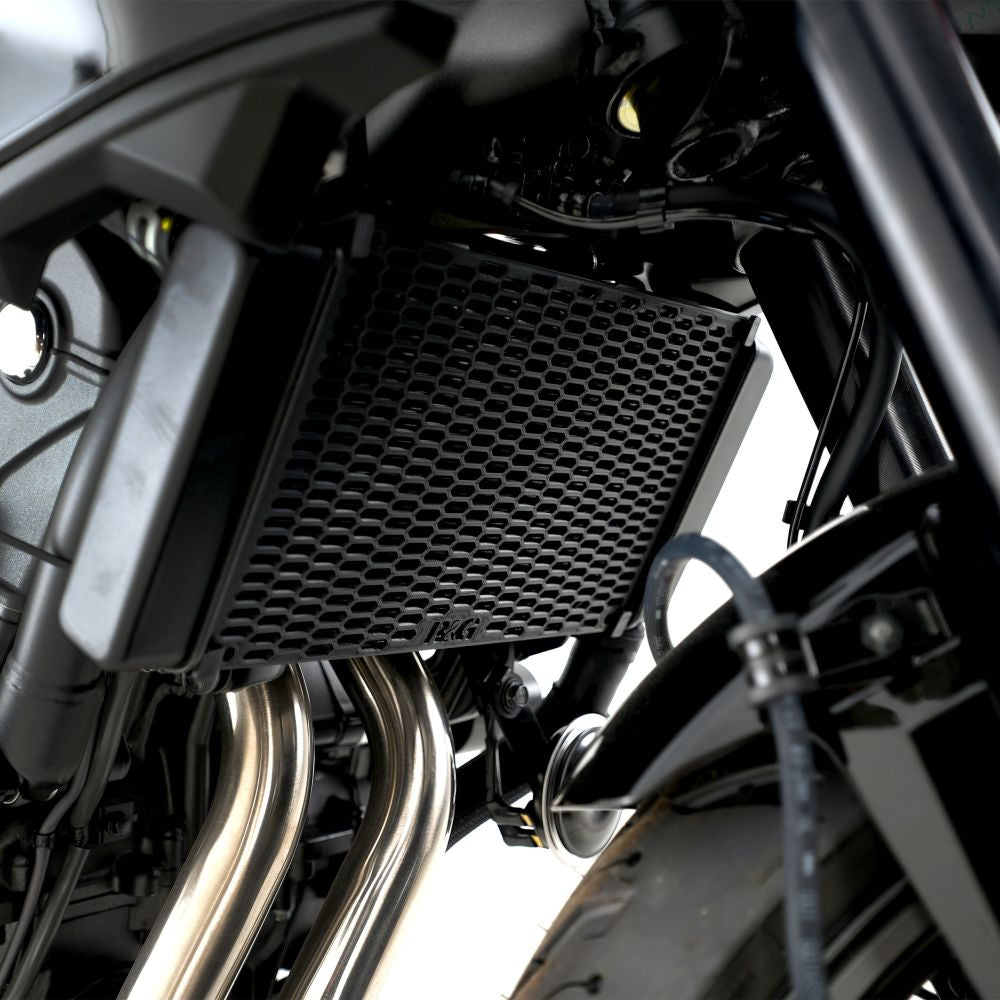 R&G Racing Matt Black PRO Radiator Guard For 2024-2025 Honda CB500 Hornet