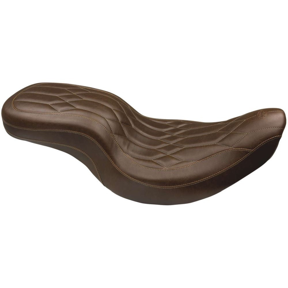 Mustang One Piece Wide Tripper Seat Diamond Stitch Distressed Brown 75398