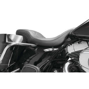 Mustang Super Tripper Seat Carbon Black 75202